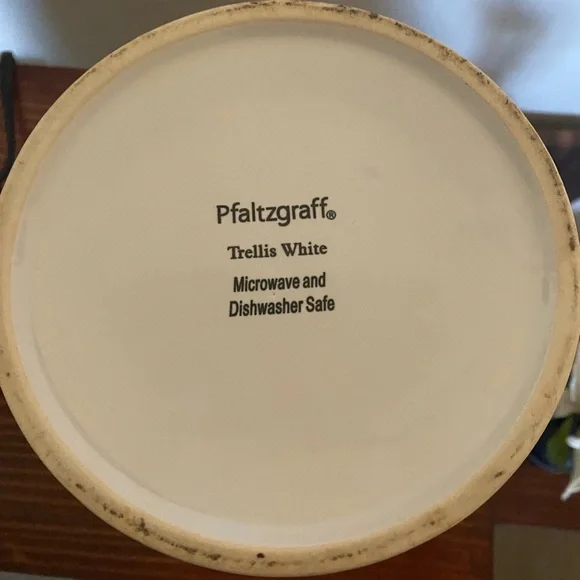 Pfaltzgraff Trellis White Scroll Design Utensil Crock Stoneware 7”H Cottagecore - Picture 12 of 12